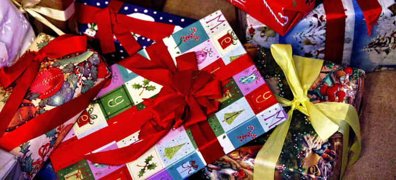 クリスマスプレゼントの画像